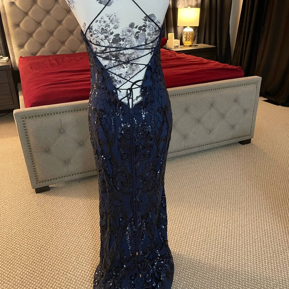 Bariano (Australian) Designer Evening Gown - Picture 2 of 15